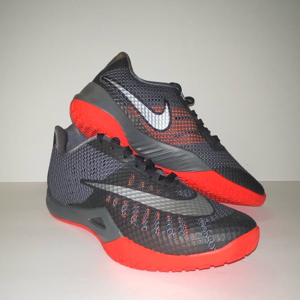 Brand New HyperLive Nike Basketball Shoes